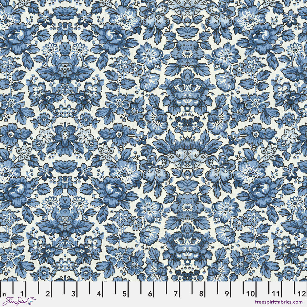 Tim Holtz Eclectic Elements Palette Quilt Fabric - Indigo Wallpaper - PWTH297.INDIGO