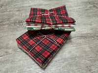 Tim Holtz Eclectic Elements Palette Seasonal Quilt Fabric - Christmas 5 piece Fat Quarter Bundle - TH-CHRS