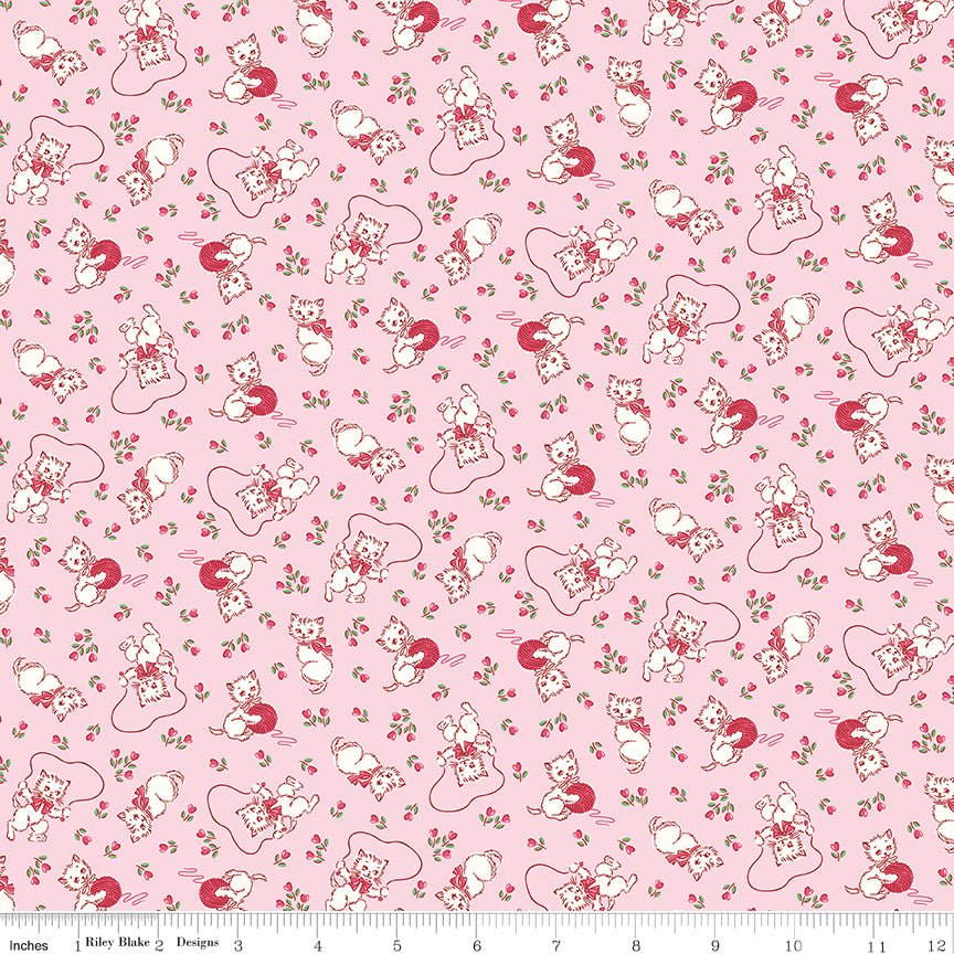 Traditional 30's Quilt Fabric - Pink Kittens - C18243-PINK