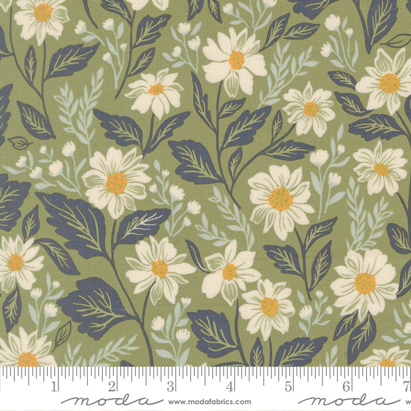 True Love Quilt Fabric - Romance Blooms in Fern Green - 5260 15