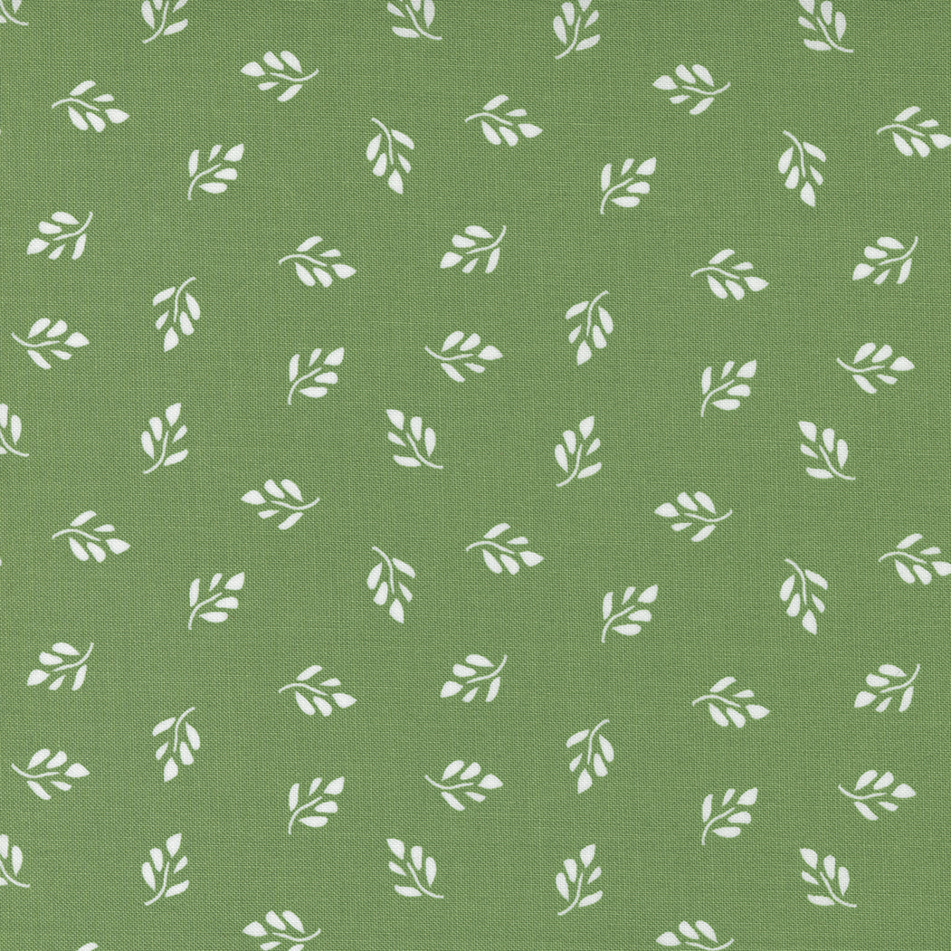 Emma Quilt Fabric - Whimsy Leaves in Fresh Grass Green - 37633 17