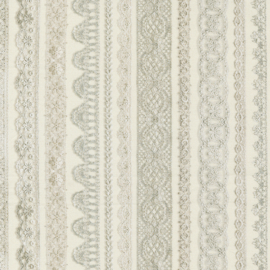 Junk Journal Quilt Fabric  - Lace Trim in Lace Cream - 7418 11