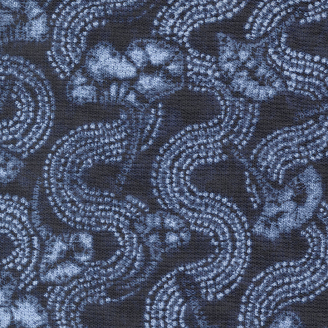 Kawa Quilt Fabric - Tone Landscape Gingko Leaf in Indigo Blue - 48081 11
