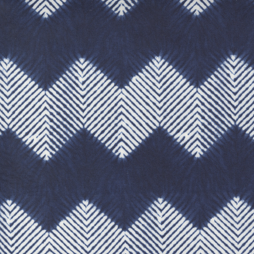 Kawa Quilt Fabric - Yodo Chevron Stripes in Indigo Blue - 48083 19