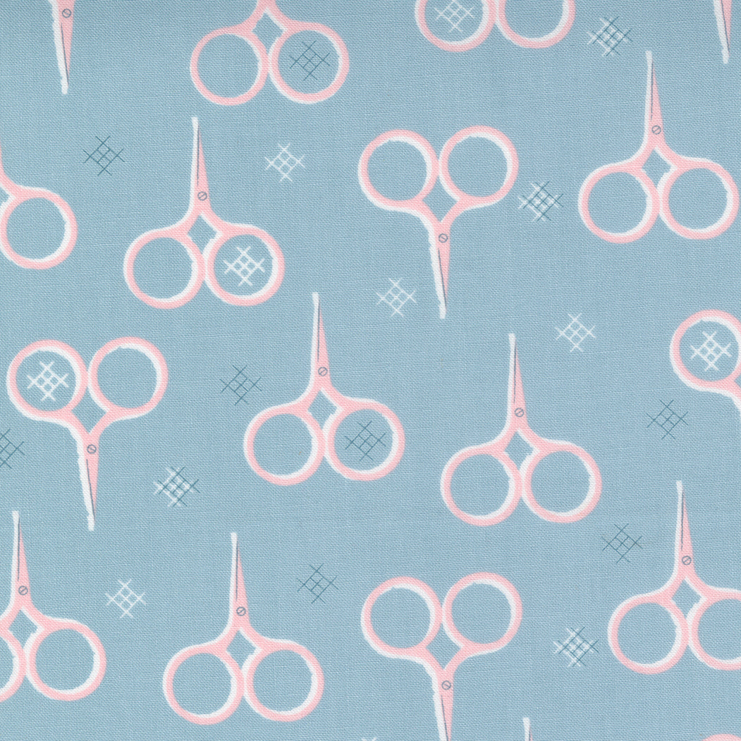 Make Time Quilt Fabric - Scissors in Bluebell Blue - 24571 14