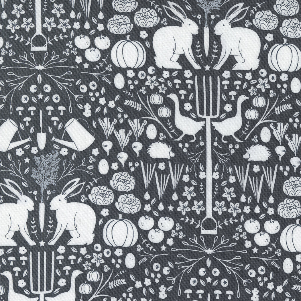 Midnight in the Garden Quilt Fabric - Into the Garden Animals in Charcoal Gray/White - 43122 13