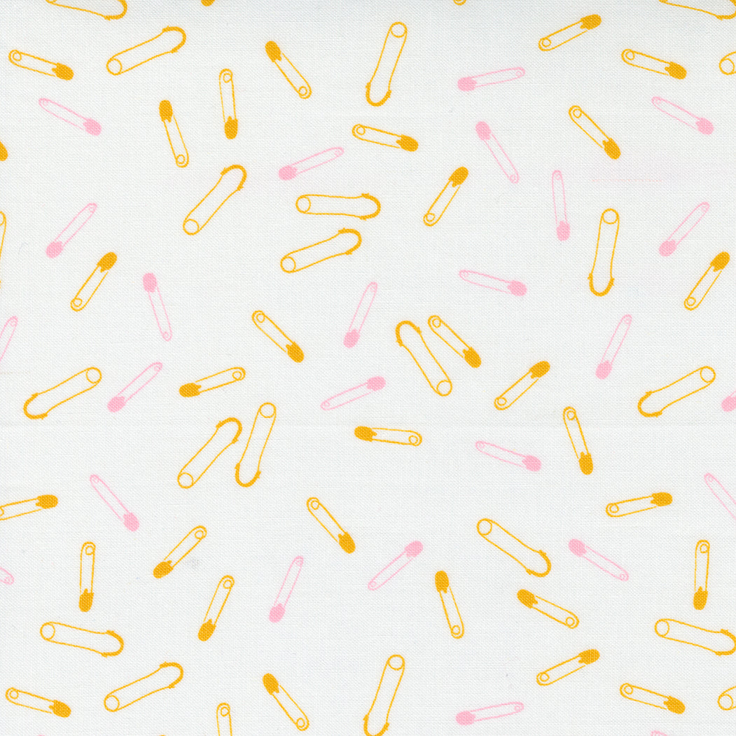 Sew Wonderful Quilt Fabric - Pin It Up Safety Pins in Powder White/Multi - 25115 11