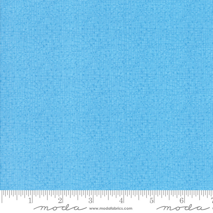 Thatched Quilt Fabric - Blender in Sky Blue - 48626 93